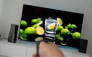 Át chủ bài của Samsung trong cuộc đua TV OLED có gì?