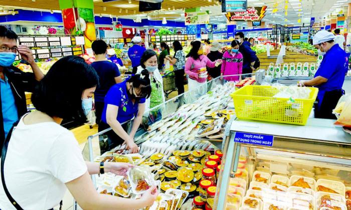 Đại gia bán lẻ có thêm 670 triệu USD, sắp lộ cuộc chiến 'sống còn'