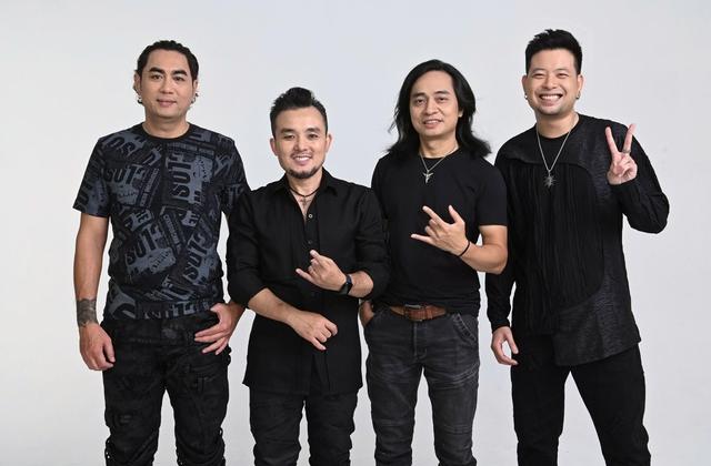 Bức Tường 30 năm từ nhóm nhạc sinh viên thành biểu tượng Rock Việt